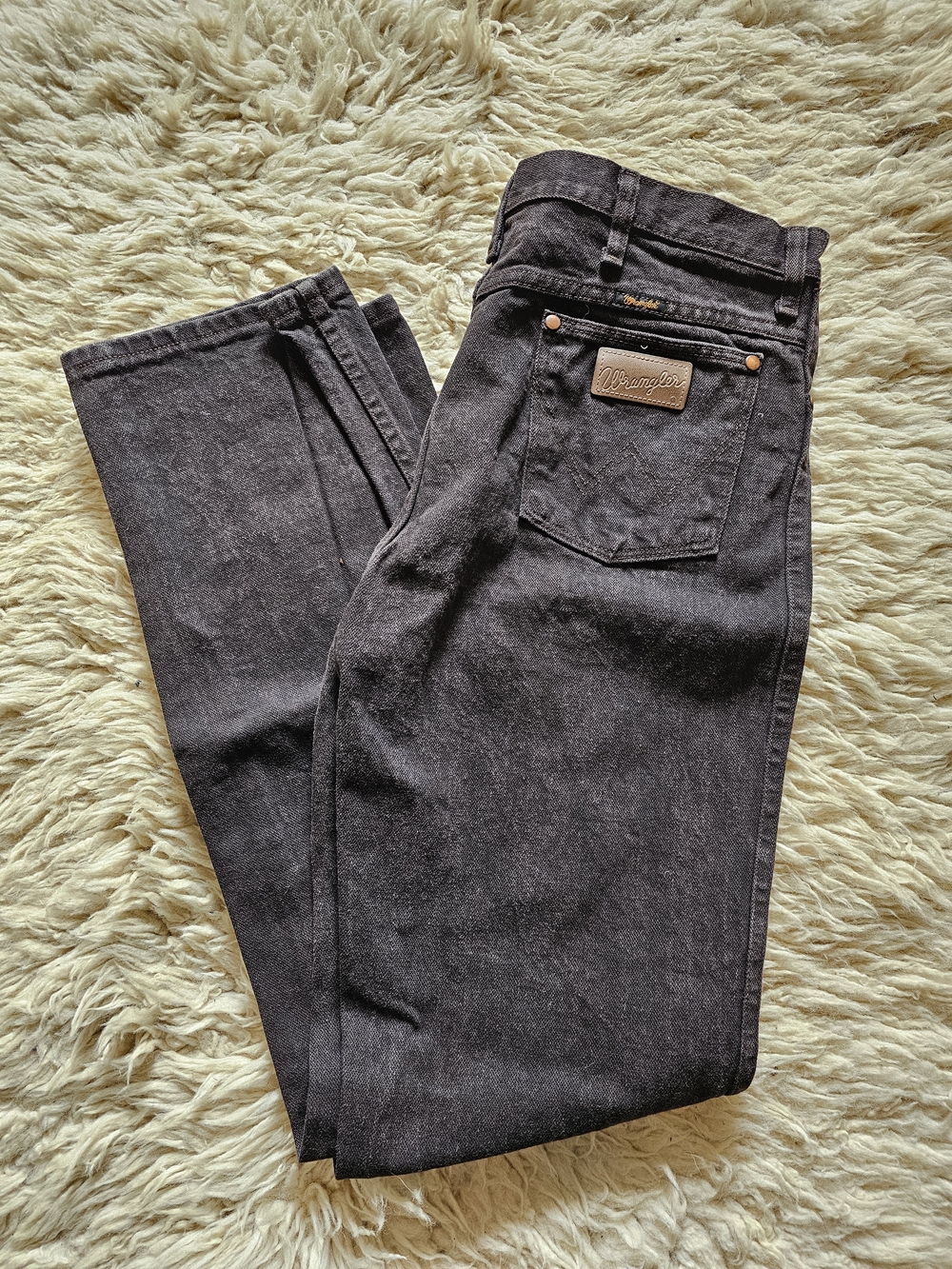 NWOT Wrangler Men's Dark Charcoal Straight Jeans 35x34